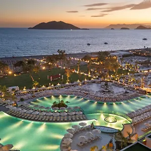 https://liberty-signa.aegeanhotels.net